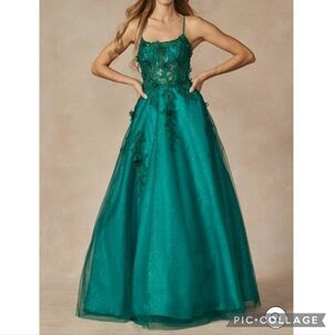 Juliet 285 3D Floral Sleeveless Corset Gown